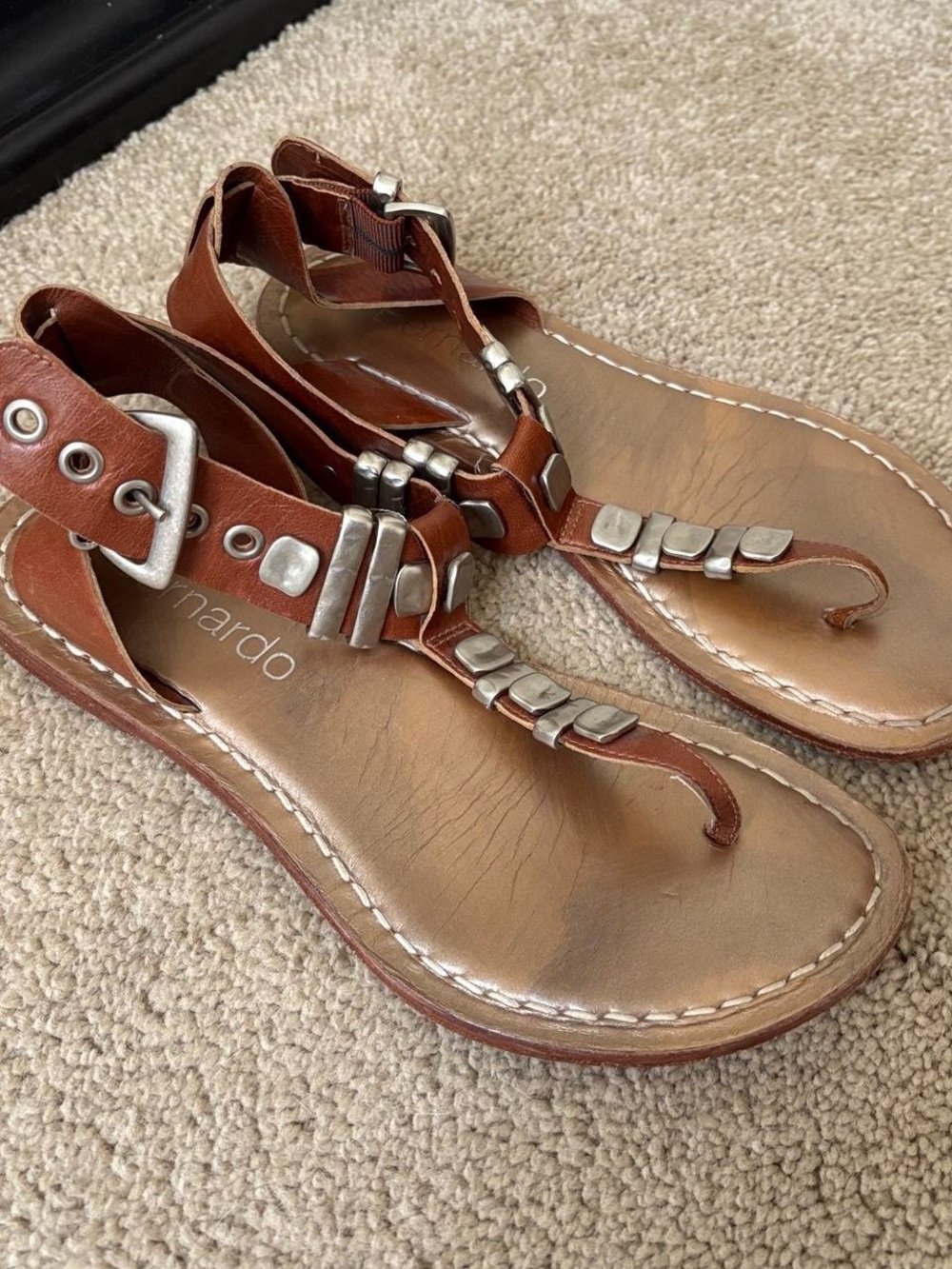 Bernardo Brown Leather T-Strap Sandals with Silver Studs - Picture 3 of 7